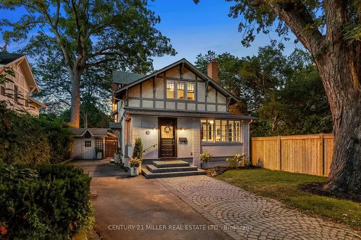 139 Allan Street  Oakville ON L6J 3N6 photo
