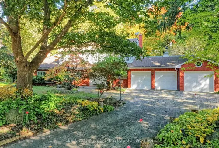 1296 Cumnock Crescent  Oakville ON L6J 2N7 photo